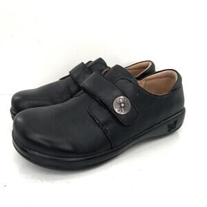 Alegria Women's Joleen leather clogs shoes.